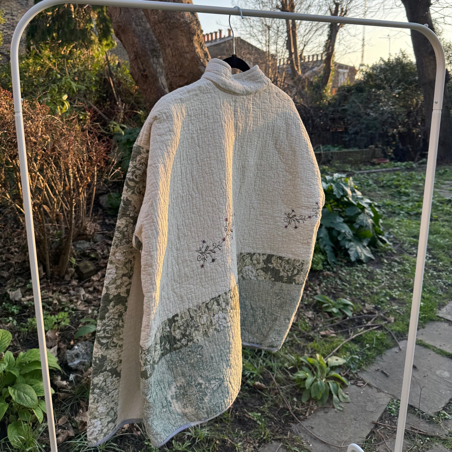 Vintage Embroidered Quilt Jacket - Green