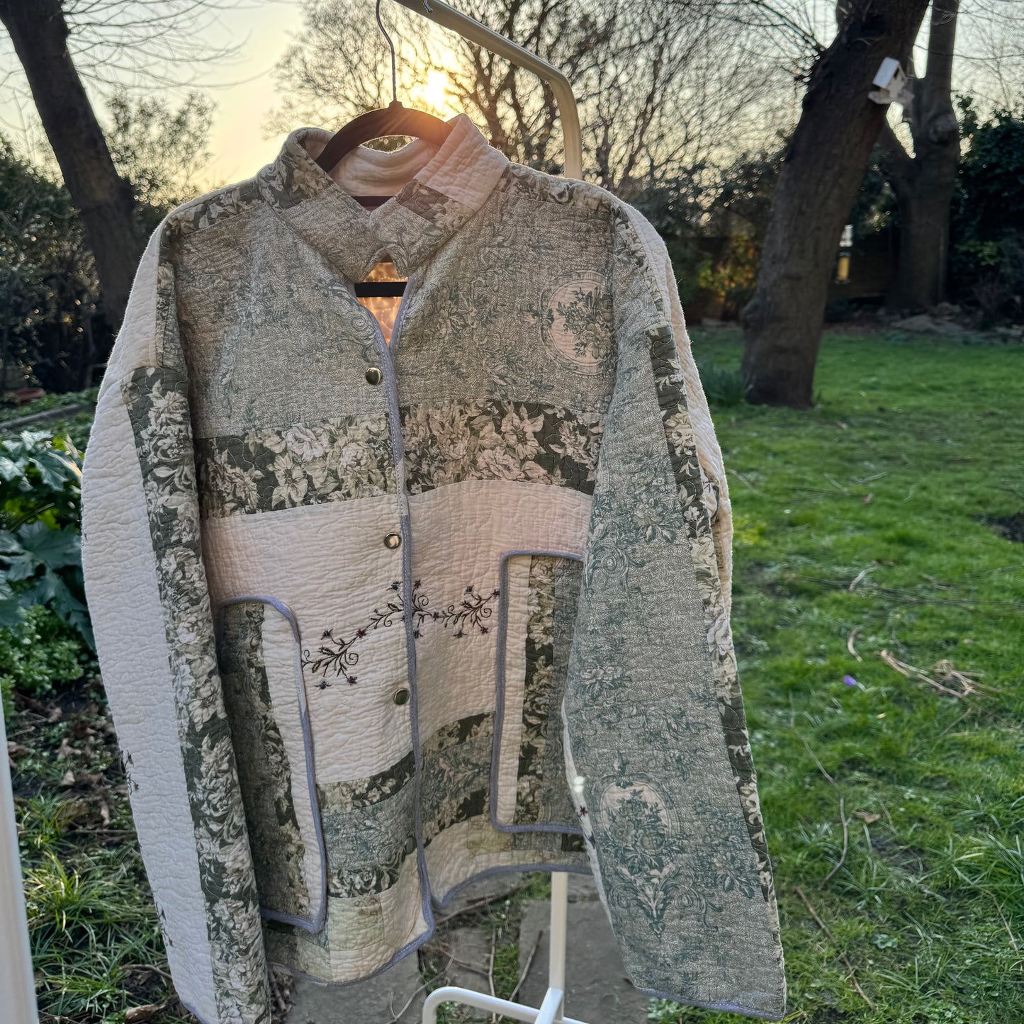 Vintage Embroidered Quilt Jacket - Green